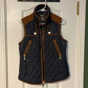 Vince Camuto Navy Quilted Vest with Suede Trim